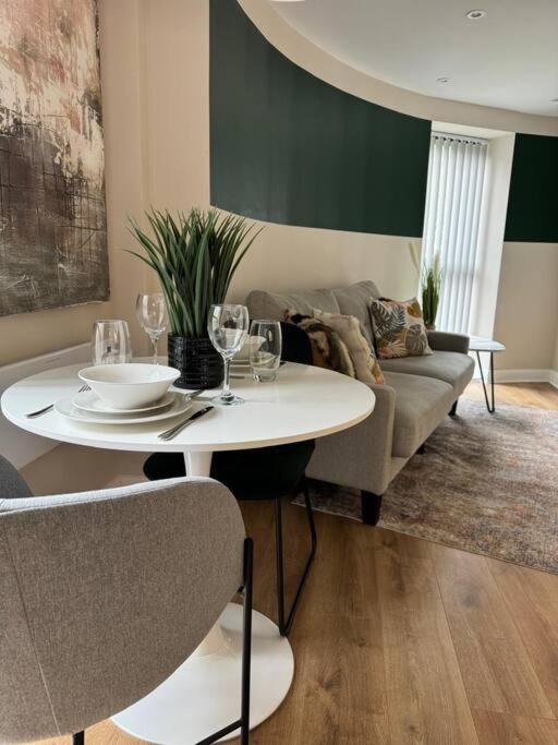 Stylish Retreat In Central Leeds Central Station Zewnętrze zdjęcie