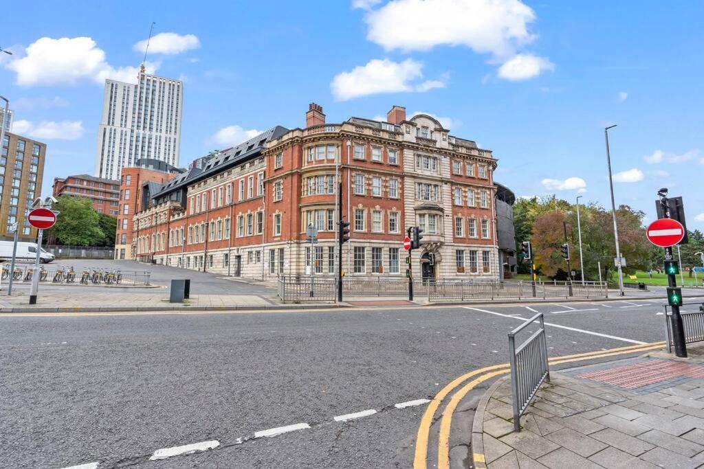 Stylish Retreat In Central Leeds Central Station Zewnętrze zdjęcie